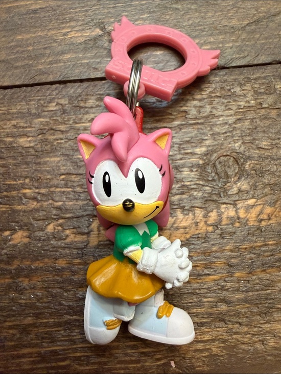 Sega Other - Sonic the Hedgehog Classic Amy Rose Backpack Hanger Keychain Just Toys